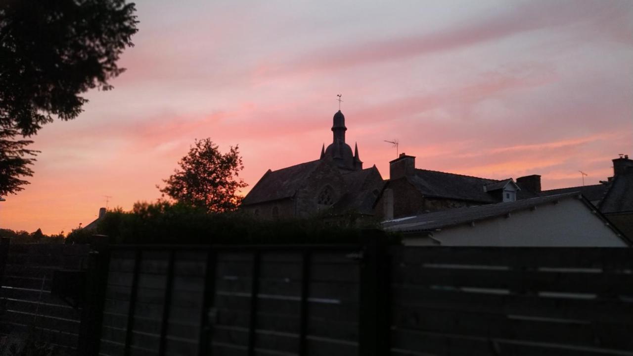 Ker Anahid - L'Atelier Bed & Breakfast Pleslin-Trigavou Bagian luar foto